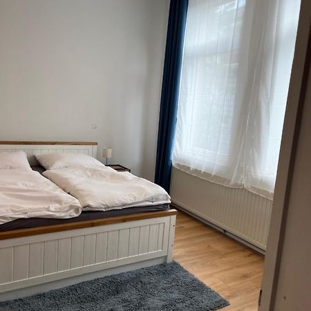 Moderne Wohnung In Der Innenstadt Von Бад-Эйнхаузен Экстерьер фото